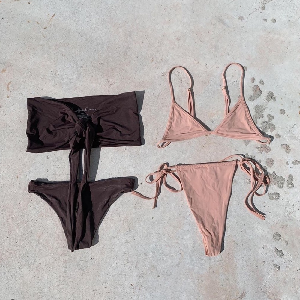 IN SEARCH OF: 437 bikinis!👙